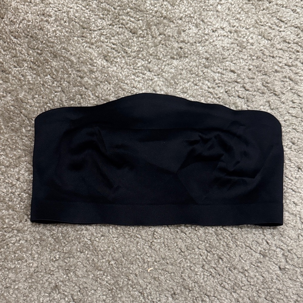 Black Strapless Bandeau bra